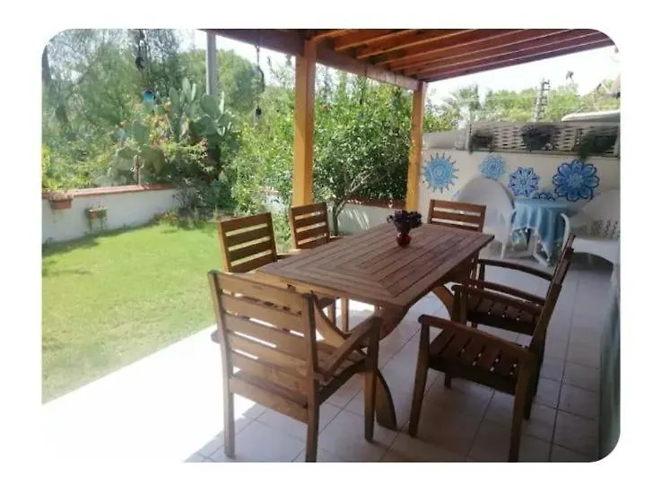 Seferihisar Iz Tur Sitesinde Oezel Plajli Villa 0*,